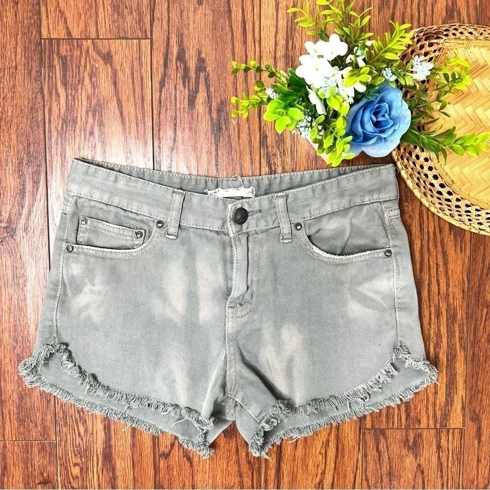 Free People Bohemian Raw Hem Distressed Short Shorts High Waist Gray Denim Short